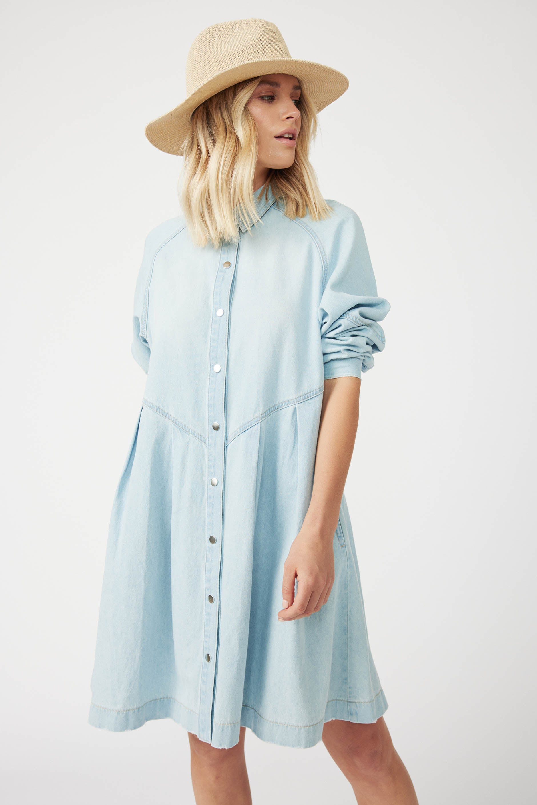 Archer Denim Dress — LIGHT WASH | DECJUBA